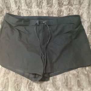 ๐ชป New Womenโs Tropical Escape Swim Shorts Size 16